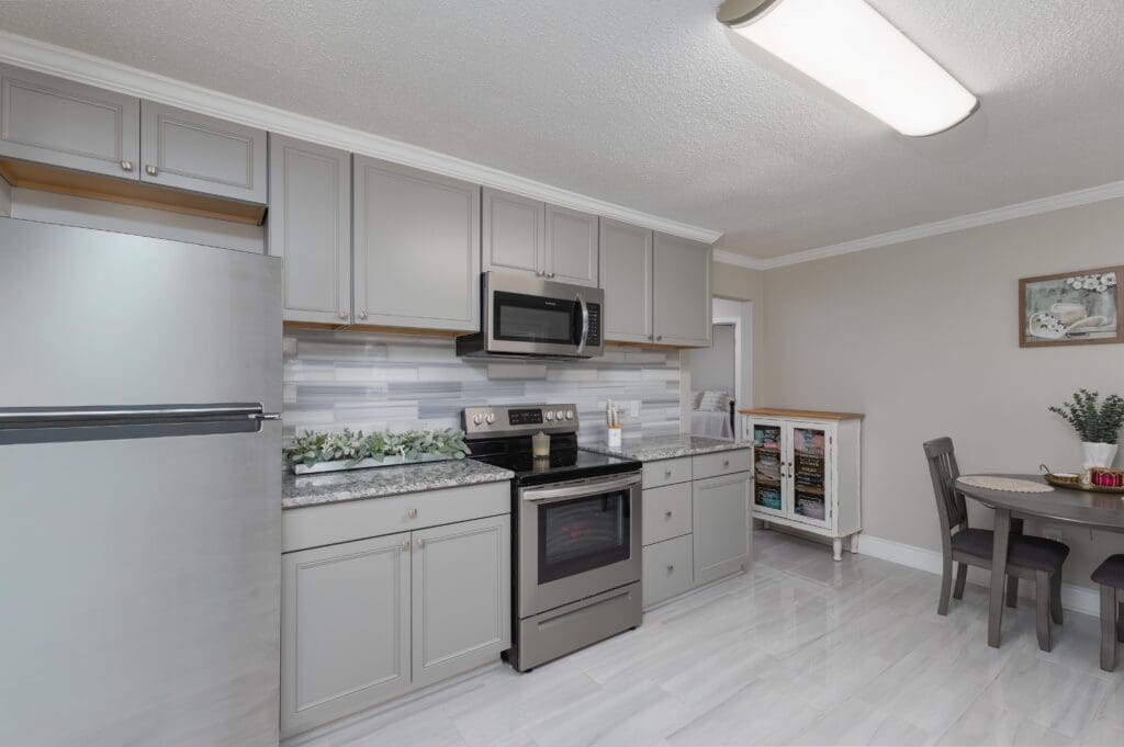 1433 Aralia Dr Interior Kitchen Photo