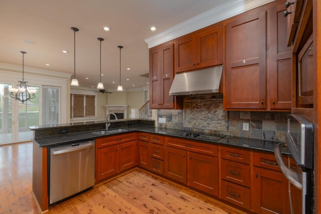 256 Congaree Park Dr Kitchen Photo